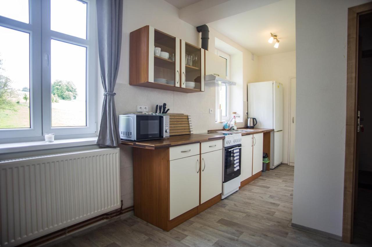 Apartmany Ve Mlejne Cachrov Zewnętrze zdjęcie